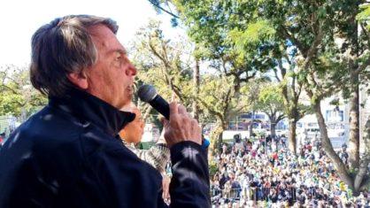 Bolsonaro participa da Marcha para Jesus de Curitiba em aceno a evangélicos