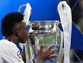 Com gol de Vinicius Jr., Real bate Liverpool e conquista 14º título da Champions