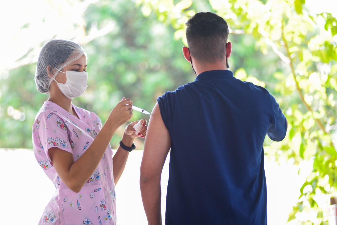 Prefeitura de Goiânia mantém vacinação contra Covid-19, Influenza e sarampo, neste sábado (04/06)