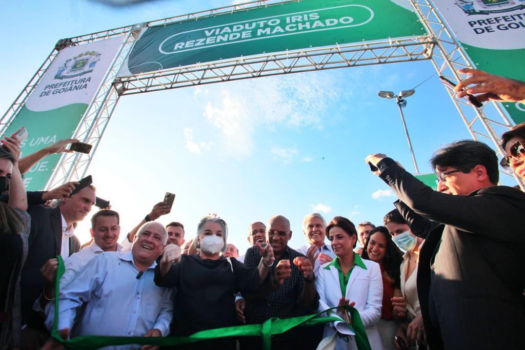 Rogério Cruz conclui mais uma obra, e inaugura Viaduto Iris Rezende Machado