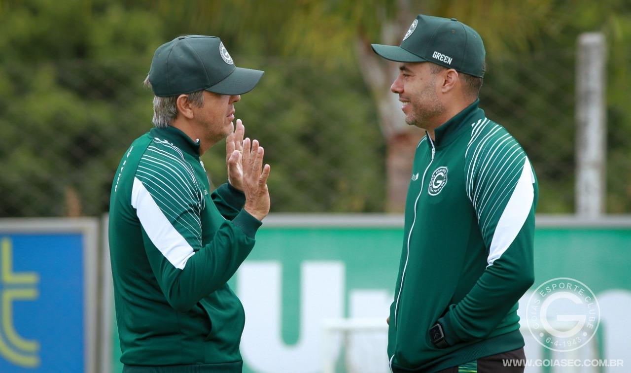 APÓS VITÓRIA CONTRA O ATLÉTICO MINEIRO, GOIÁS SE REAPRESENTA DE OLHO NO CLÁSSICO