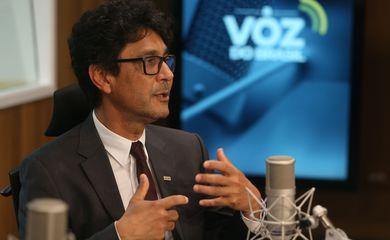 Cadernos de prova do Enem já estão prontos, diz presidente do Inep