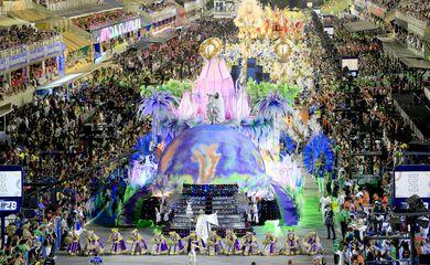 Escolas do Grupo Especial do Rio iniciam finais para sambas de 2023