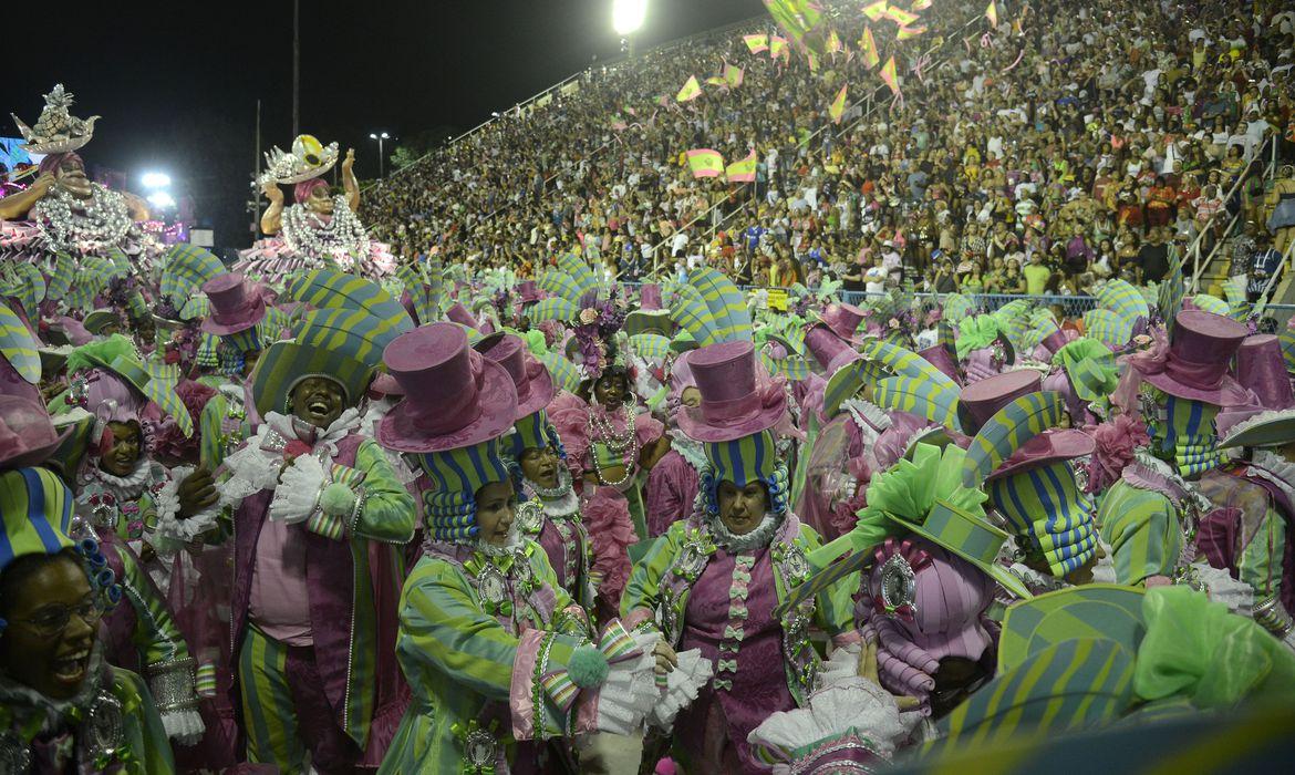 Carnaval: Riotur deve apresentar exigências para ensaios técnicos