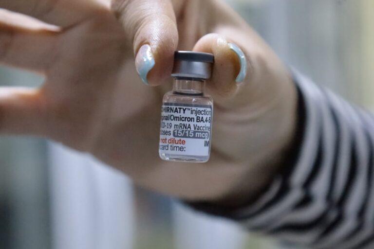 Aparecida inicia vacinação bivalente para grupos prioritários na segunda, 27