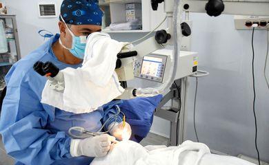 Governo lança programa para reduzir filas no sistema de saúde