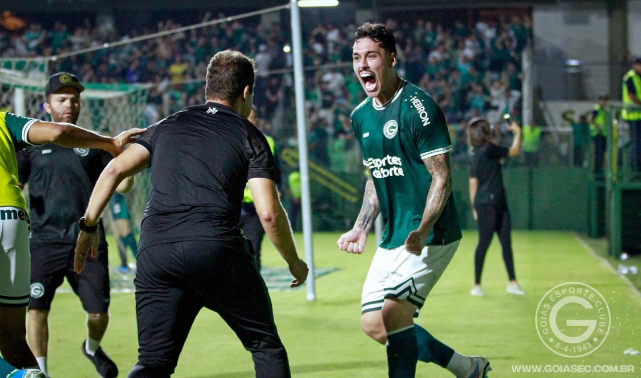 VERDÃO SE IMPÕE NA SERRINHA E ESTÁ NA FINAL DA COPA VERDE: GOIÁS 2 X 0 CUIABÁ