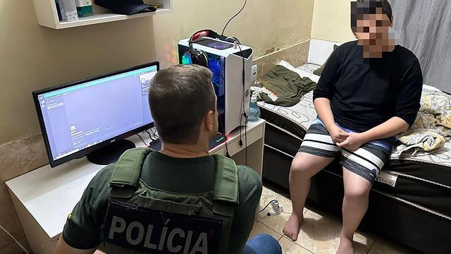 Adolescente de 13 anos é apreendido por apologia ao nazismo e indução à automutilação