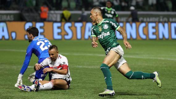 Campeonato Brasileiro: Palmeiras goleia São Paulo por 5 a 0
