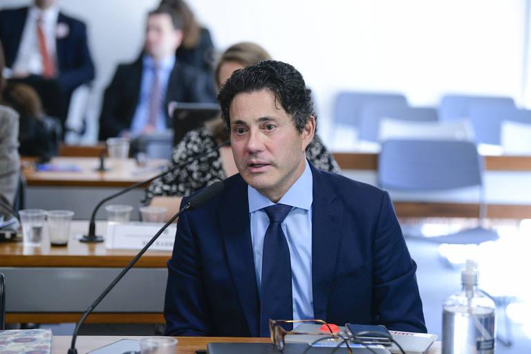 Vice-presidente da Claro alerta que ‘internet do país vai parar’