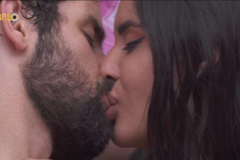 Assista: Isabelle e Matteus protagonizam ‘beijão’ no BBB 24