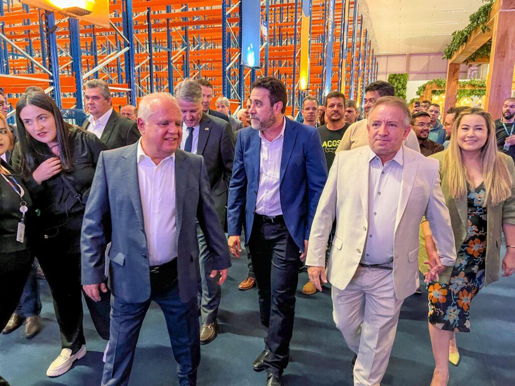 Indústria de Aparecida amplia exportação medicamentos com novo centro de distribuição