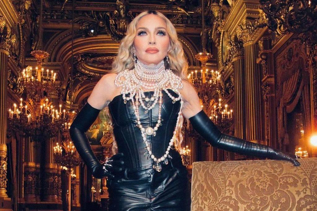 Cresce movimento à espera do show de Madonna em Copacabana