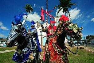 Corumbá e Pilar de Goiás recebem Circuito das Cavalhadas