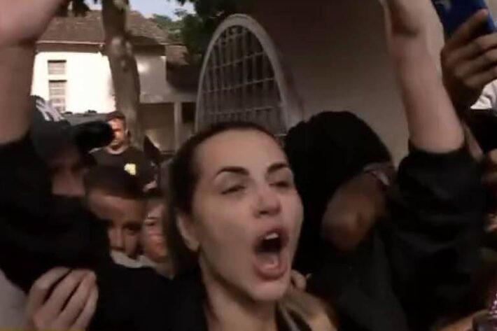 Deolane Bezerra é solta após decisão da Justiça de Pernambuco