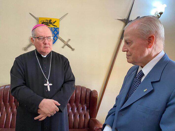 Bispo diz que Brasil vive ditadura e defende réus e condenados pelo 8 de Janeiro