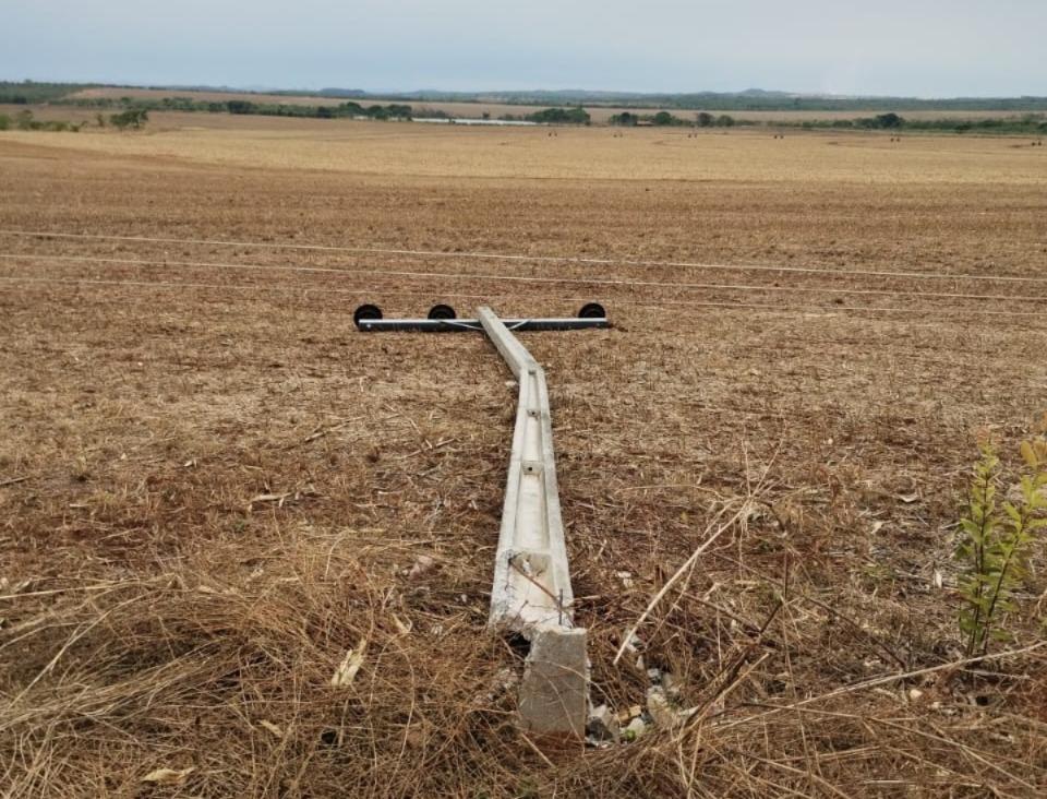 Vendavais derrubam quase 4.500 postes em Goiás em um ano
