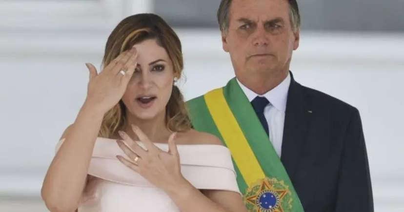 Depois de ter pedido negado pelo STF, Bolsonaro diz que Michelle pode representá-lo em posse de Trump
