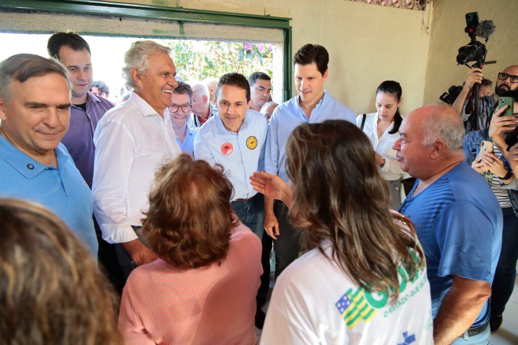 Vilela, Caiado e Mabel lançam primeiro mutirão de limpeza contra a dengue