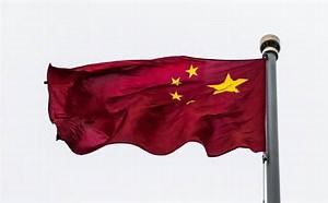 Cientistas chineses aumentam 6 vezes vida das baterias de lítio de carros elétricos por 'injeção'