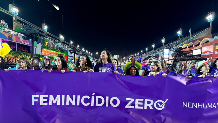 Feminicídio Zero: campanha estreia na Marquês de Sapucaí