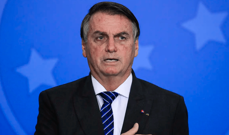 Bolsonaro faz post antes de parecer da PGR que pode pedir sua condenação: ‘Querem me destruir