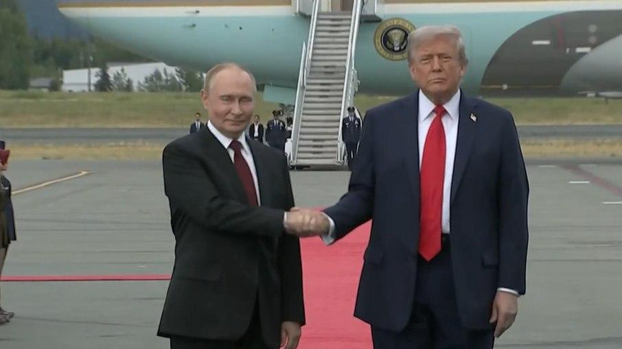 Putin e Trump se encontram para negociar cessar-fogo na Ucrânia