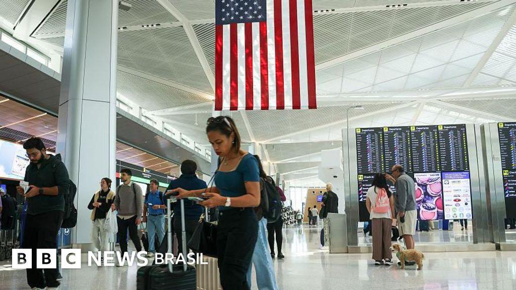 Trump vai suspender imigração de “todos os países de 3º mundo” aos EUA