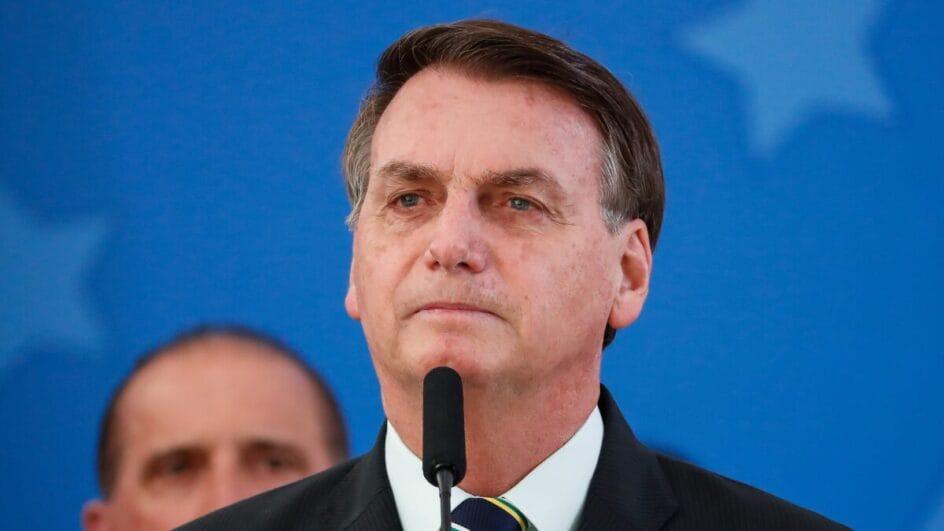 Bolsonaro tem data para ser internado e deve passar por cirurgia na véspera de Natal