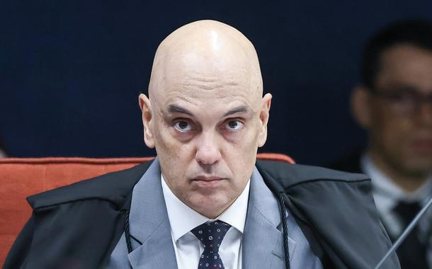 Merval, da Globo, diz que a única saída para Moraes é provar, de modo cabal, que as denúncias são falsas