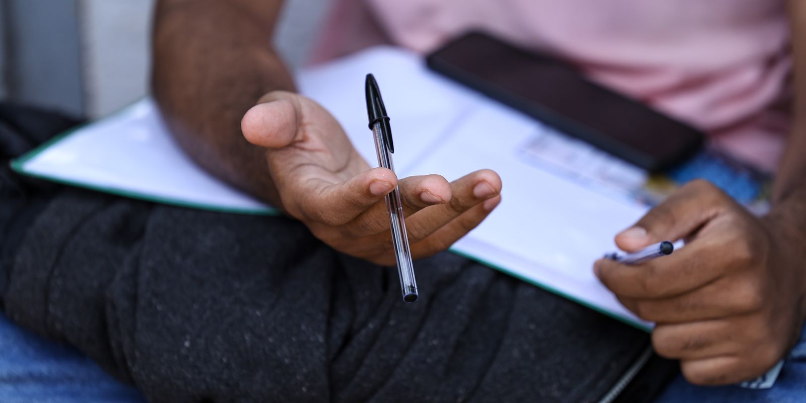 Prazo para pedir isenção da taxa de inscrição no Enem começa no dia 13