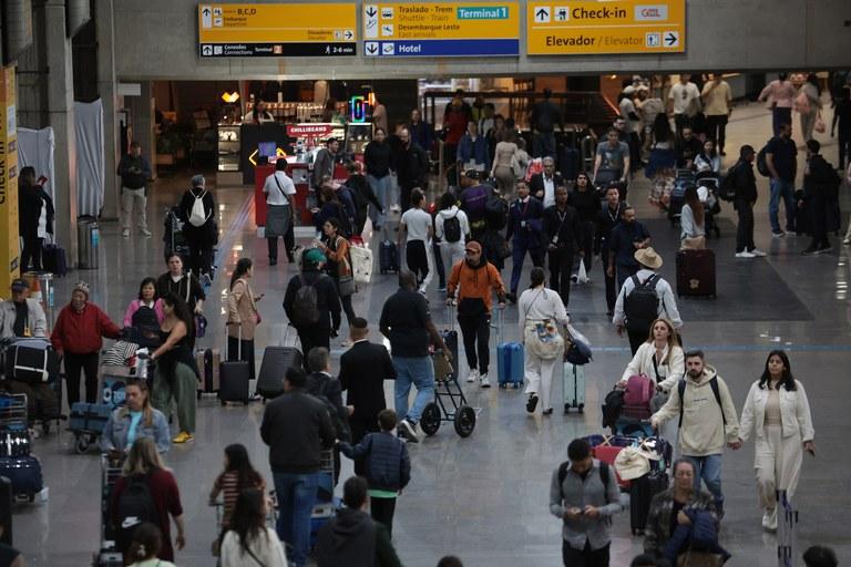 Voos em São Paulo são retomados após falha técnica